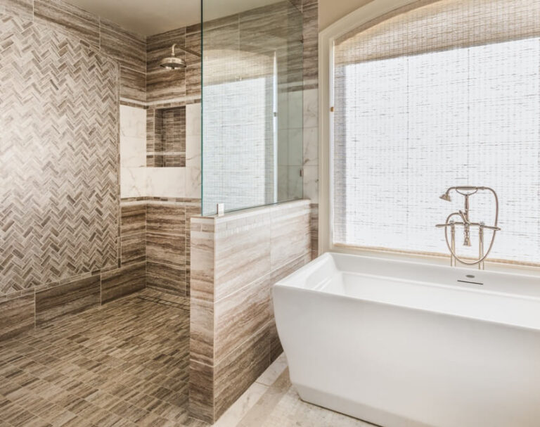 Pony Wall In Shower (Bathroom Designs & Building Tips)