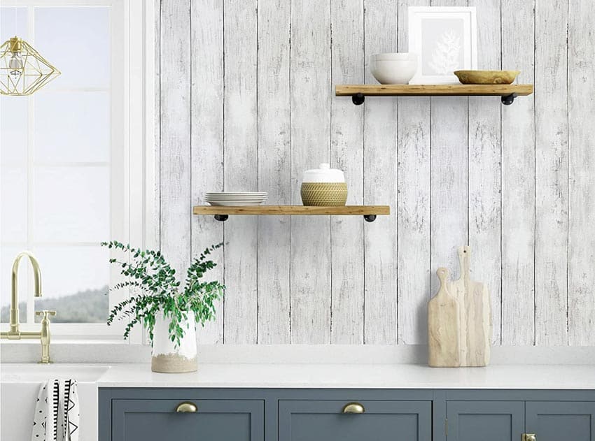 Wallpaper with simulated shiplap design