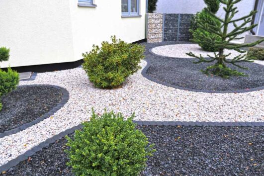 Gravel Garden Ideas (Plants & Landscaping Designs)