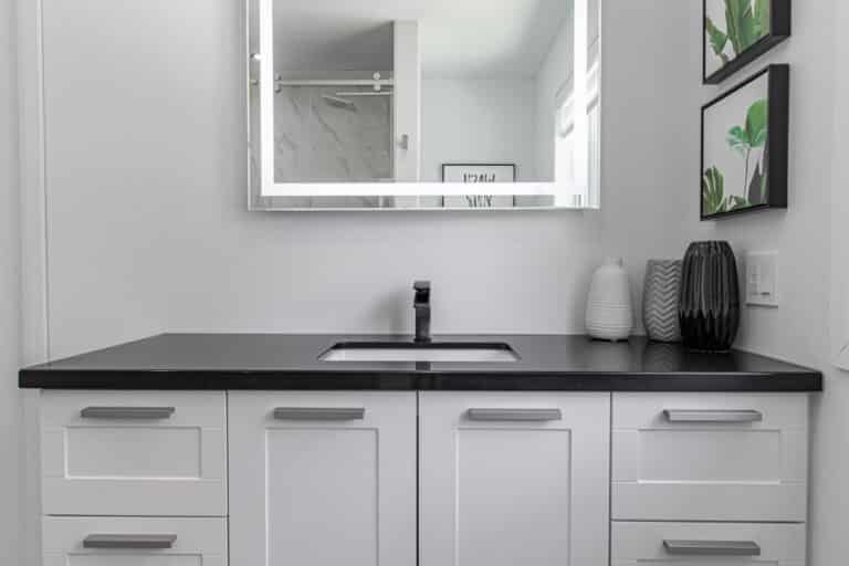 Bathroom With Black Countertops (19 Types & Styles)