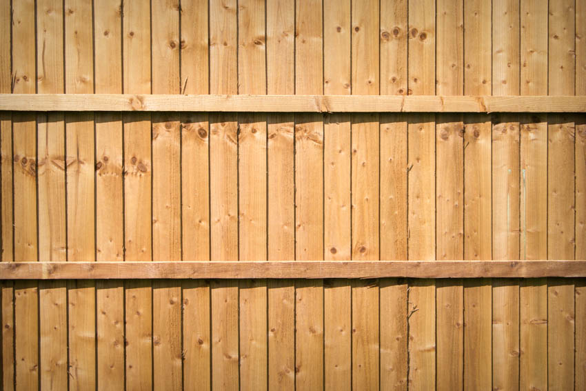 A detailed image of an lap panel fencing