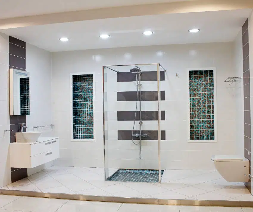 Bathroom with shower and mosaic tile accent wall