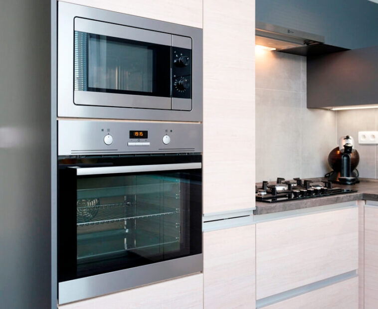 Gas vs. Electric Ovens Pros And Cons