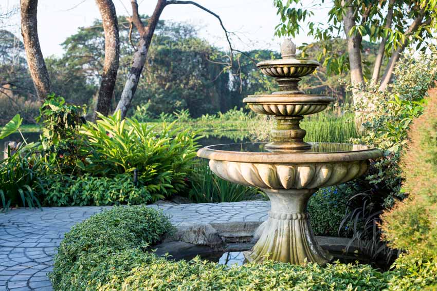 Garden tiered types of fountain