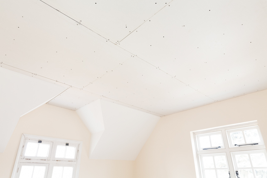 House interior with plasterboard ceiling