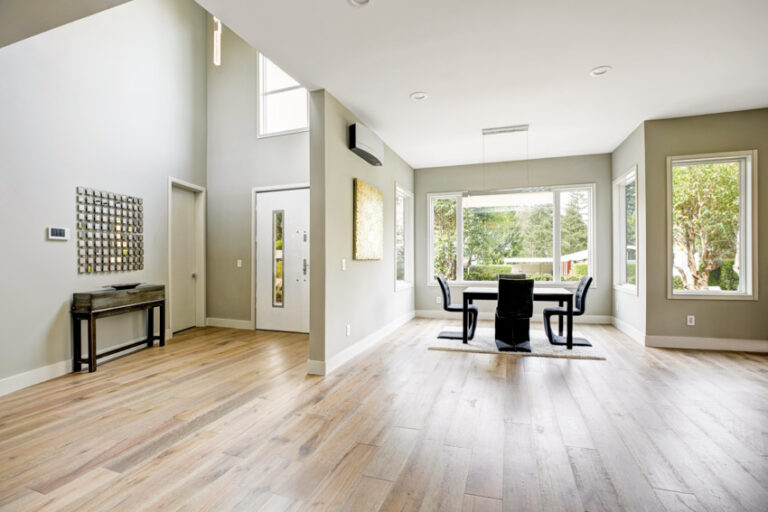 Red Oak Flooring (Wood Styles & Finishes)