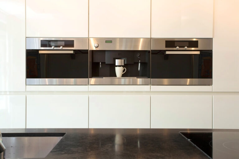 Types Of Ovens (Ultimate Design & Buying Guide)