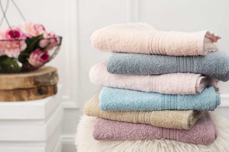 Bath Towel Sizes (Standard & Bath Sheet Dimensions)