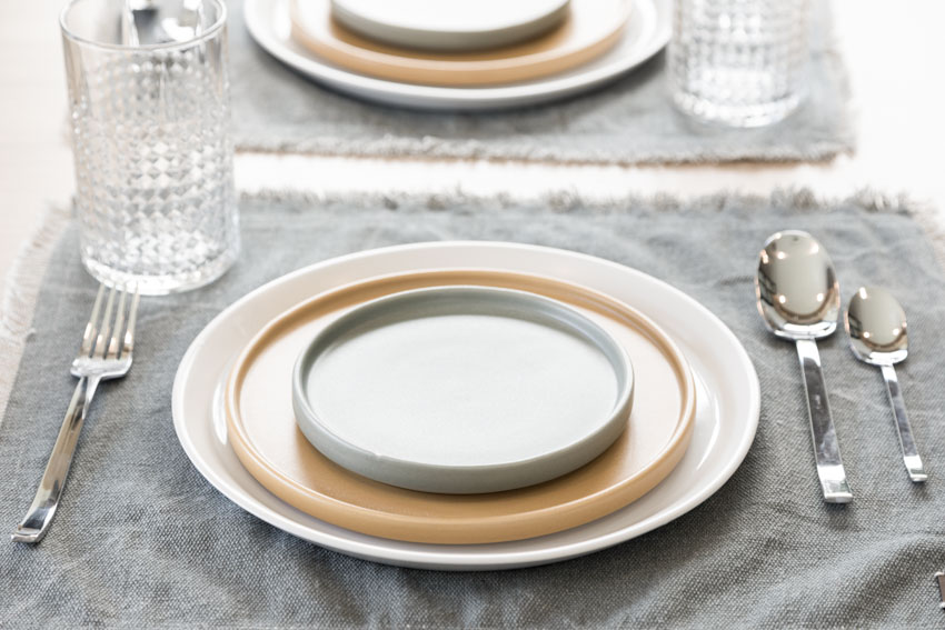 Type of clearance dinnerware