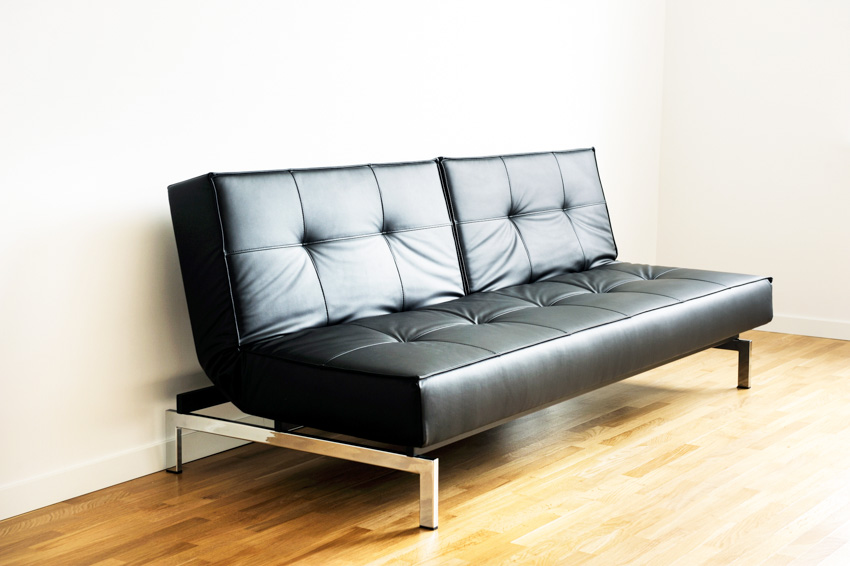 clic clac sofa in black leather