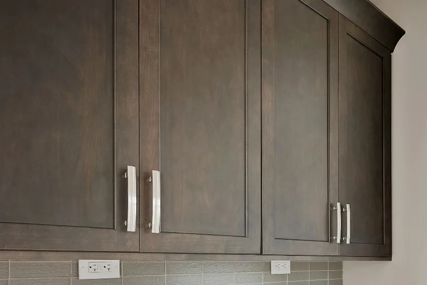 Wooden inset kitchen cabinet doors