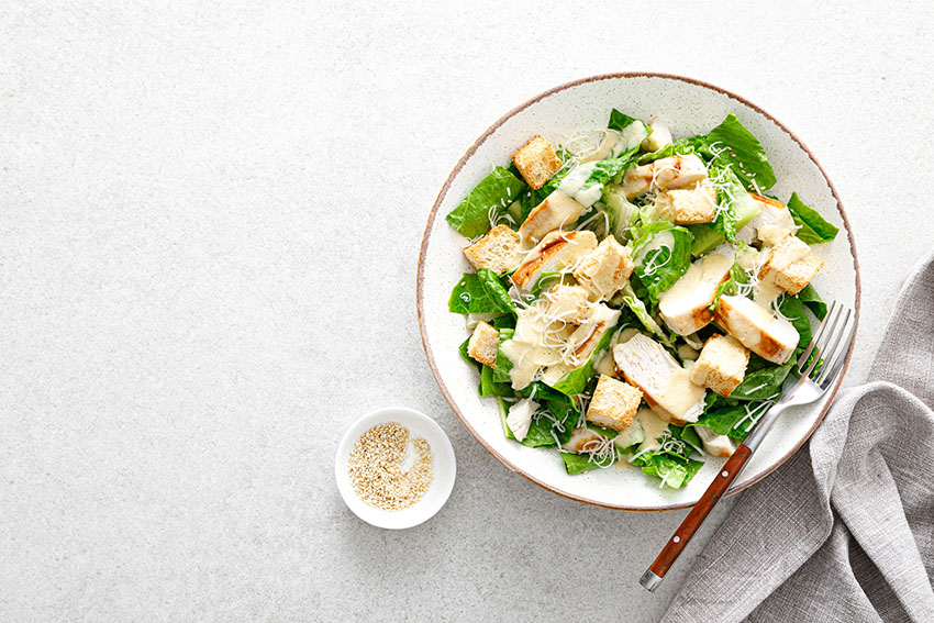 Salad plate with table napkin