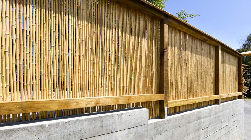 Bamboo privacy wall panels for outdoor hot tubs
