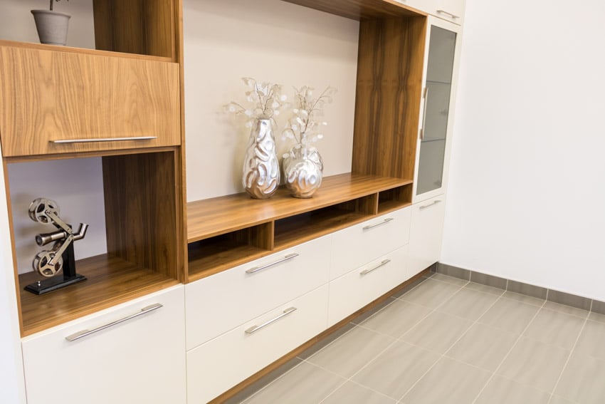 Living room shelf with melamine wood finish, and cabinets