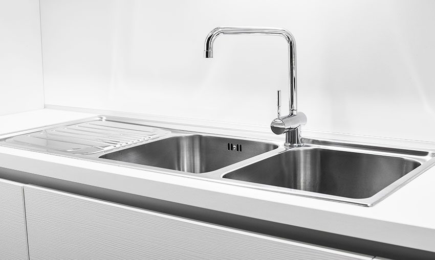 Double basin stainless steel kitchen sink