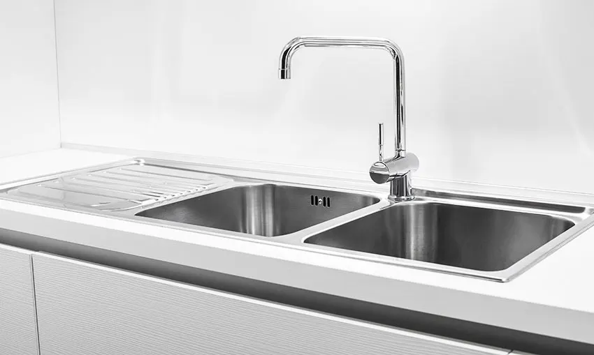 Double basin stainless steel sink