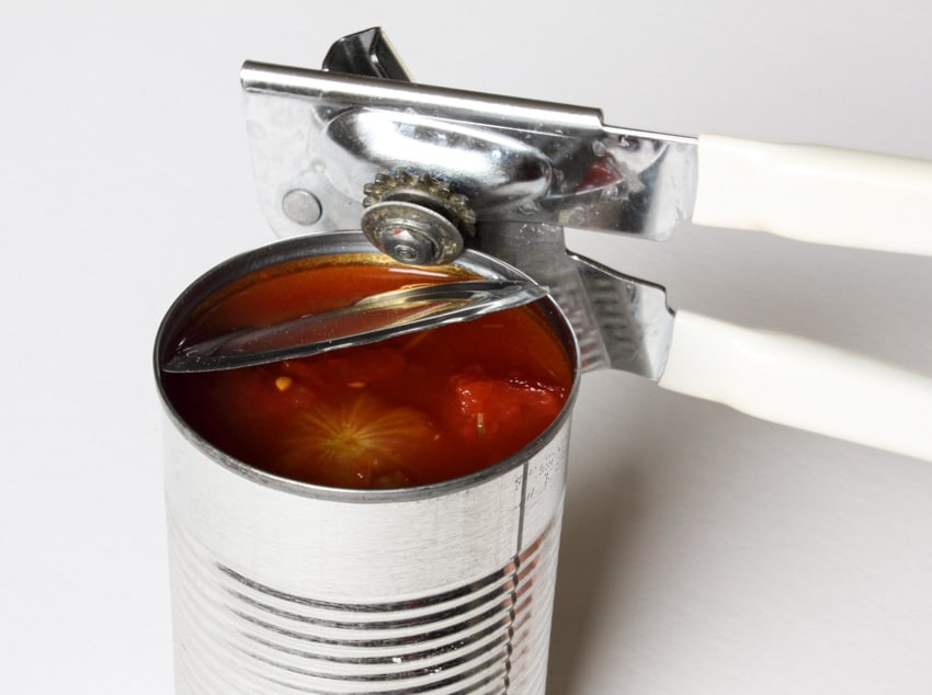 Can opener for kitchens and cooking
