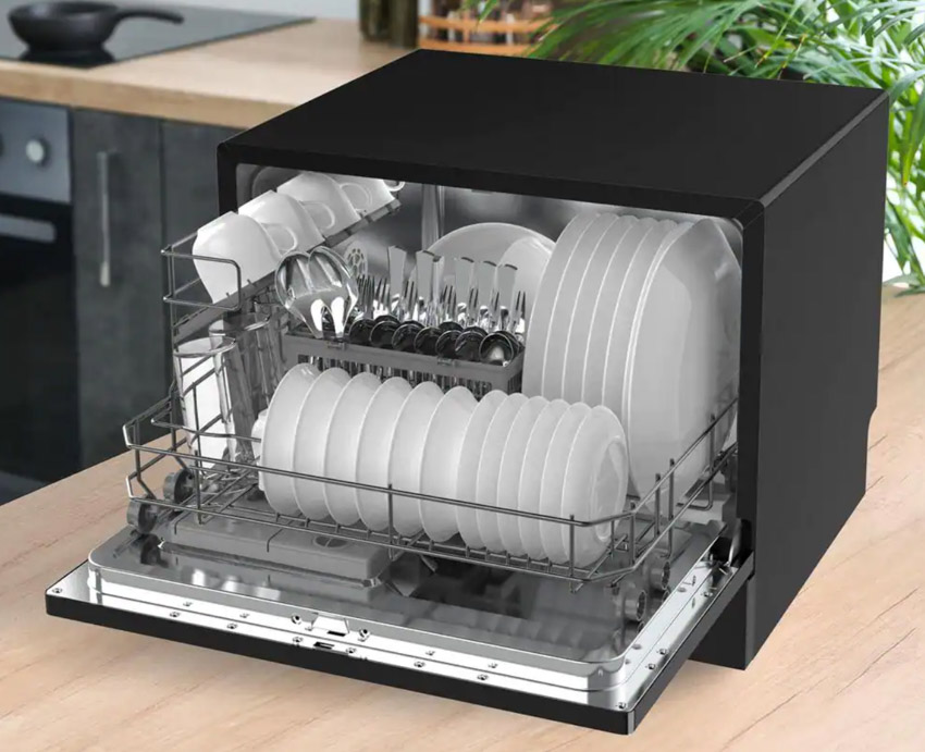Countertop dishwasher for residential kitchens