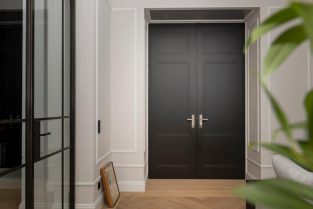 Black Doors With White Trim Ideas (15 Options) - Designing Idea