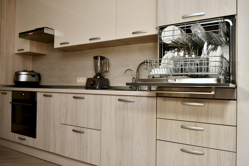 Upper cabinet dishwasher