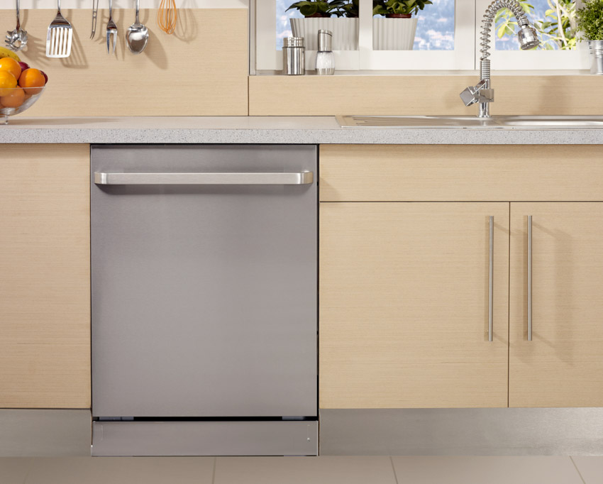 Stainless steel dishwasher