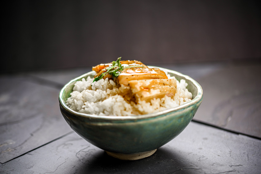 Rice bowl for residential dining rooms