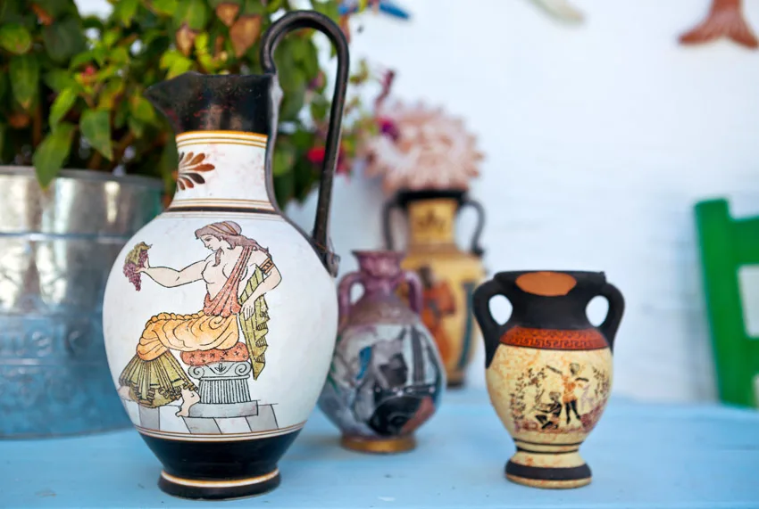 Colorful amphora vases 