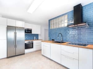 Glass Tile Backsplash (Designs & Pros and Cons) - Designing Idea