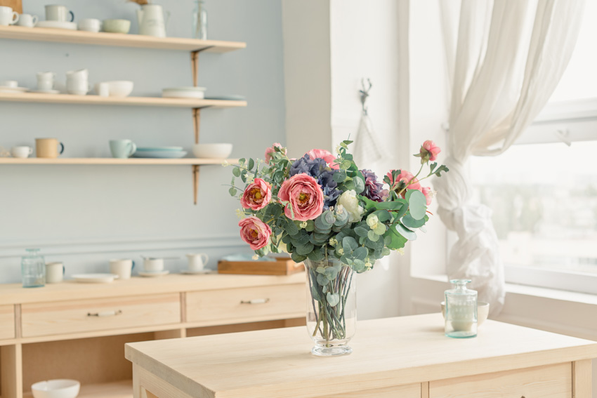 Flower vase in cozy kitchen