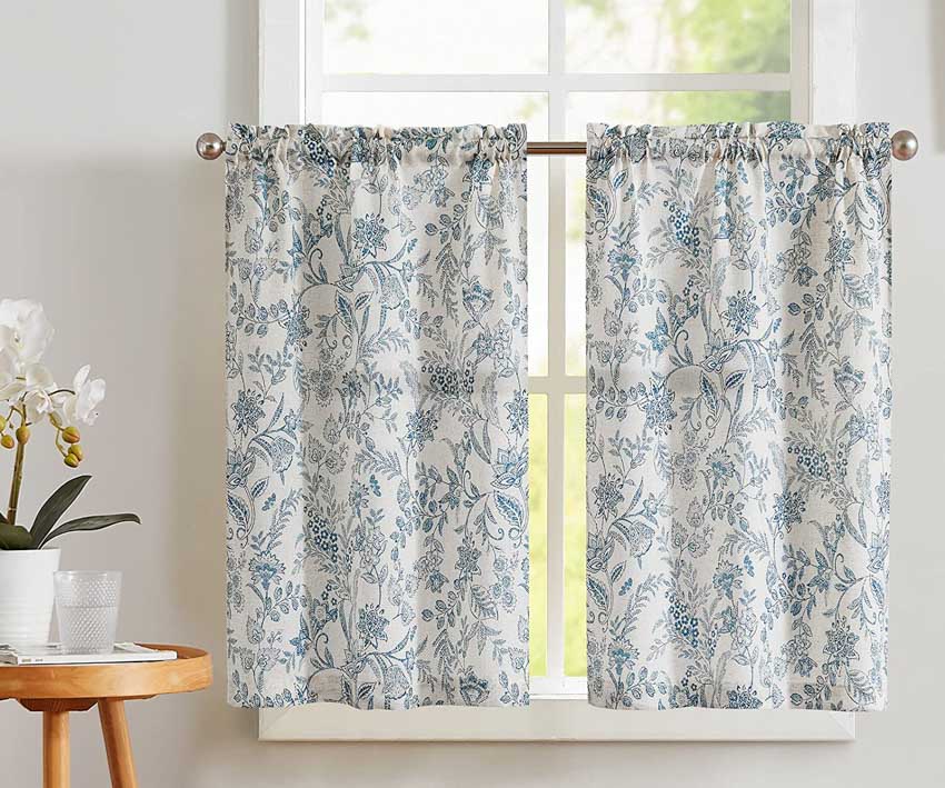 Cafe curtains for laundry rooms
