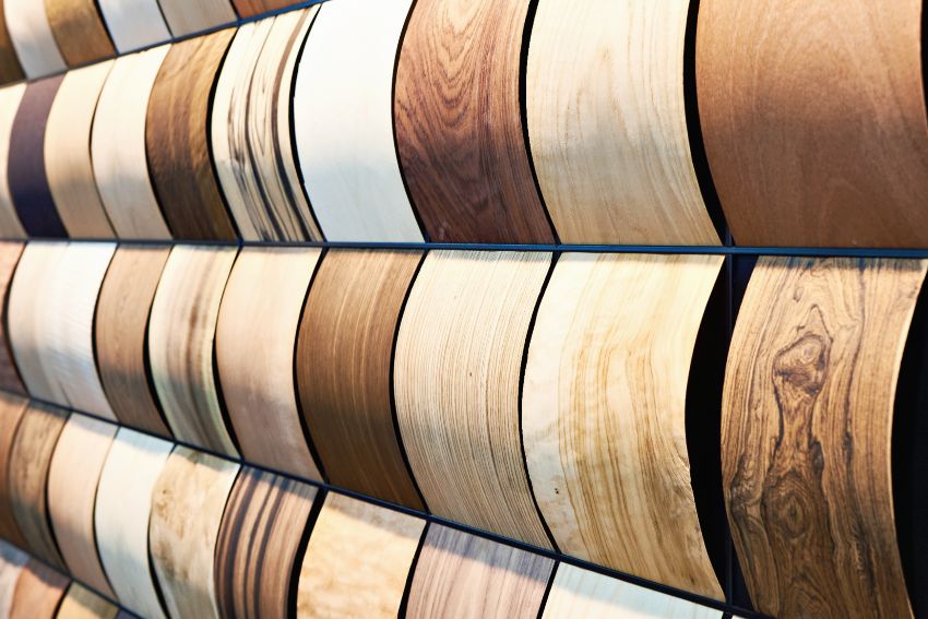 Display of the different types of natural wood veneers
