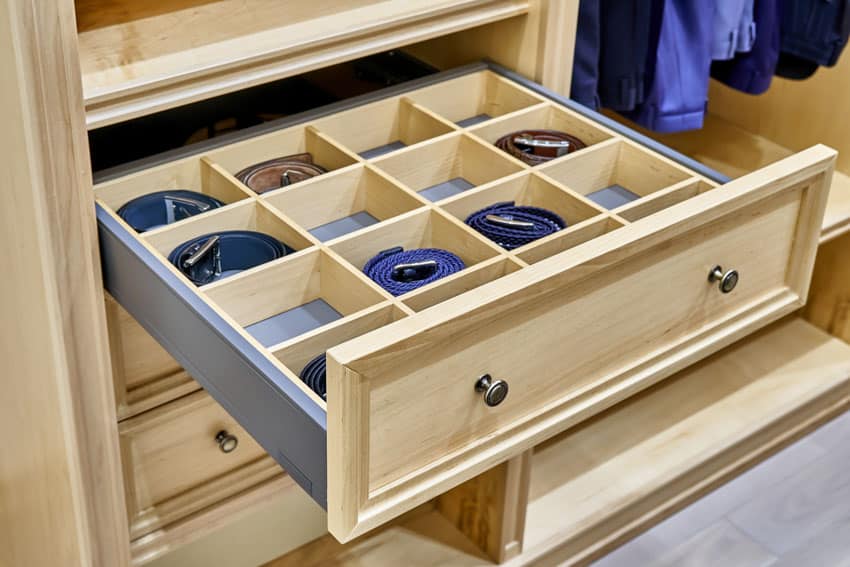 Types of drawers