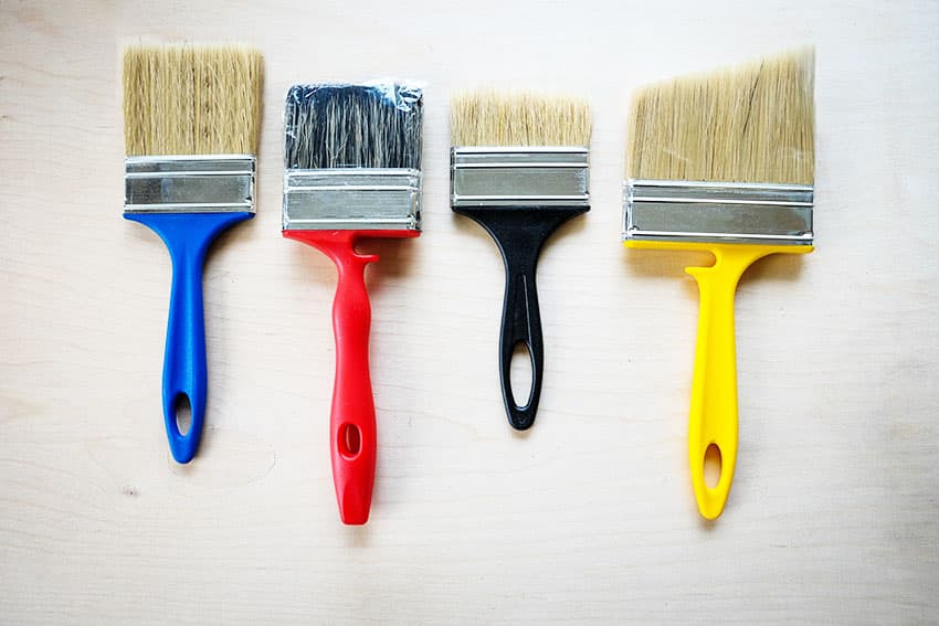 Different paint brush sizes