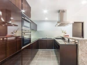 Fitted Kitchen (Design & Comparison to Unfitted) - Designing Idea