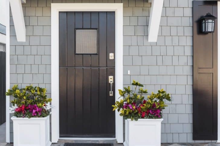 What Front Door Colors To Use For A Gray House?