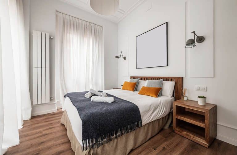 Walnut Bedroom Furniture (Durability, Color, Wood Grain & Hardness)