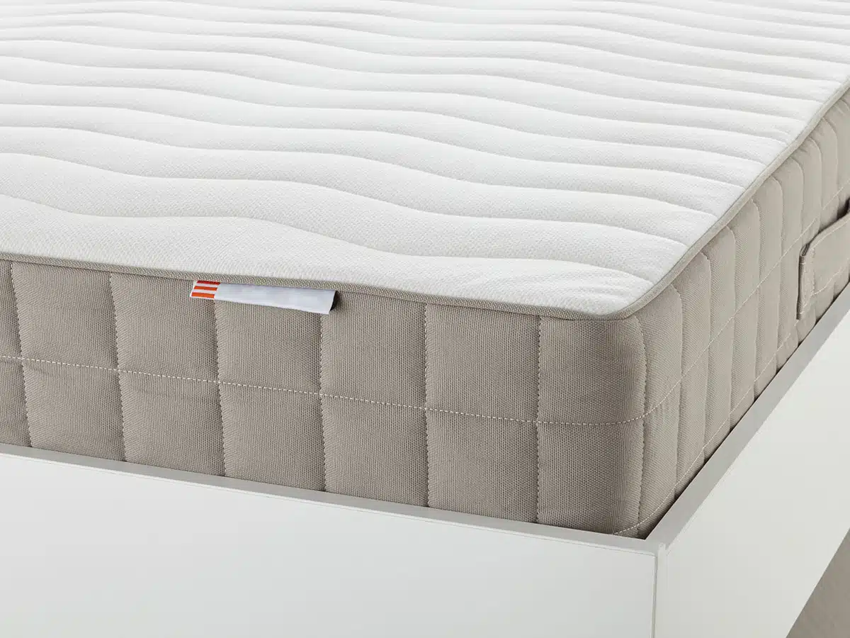 Thick bed mattress