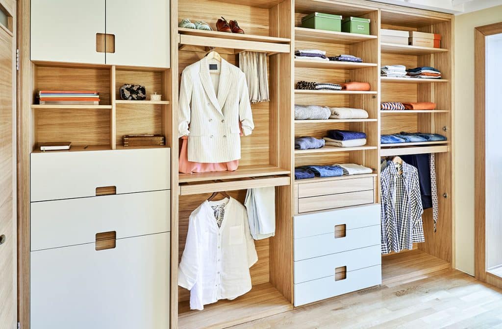 Closet Shelf Dimensions For Walk In And Reach In Designs