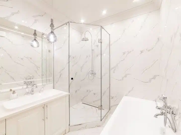 Groutless Shower Walls (12 Beautiful Bathroom Options)