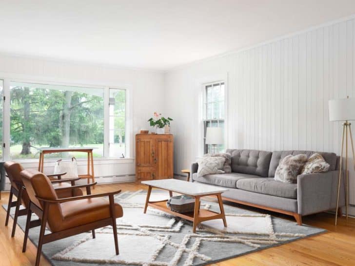 Pros And Cons Of Shiplap (Benefits & Interior Types)