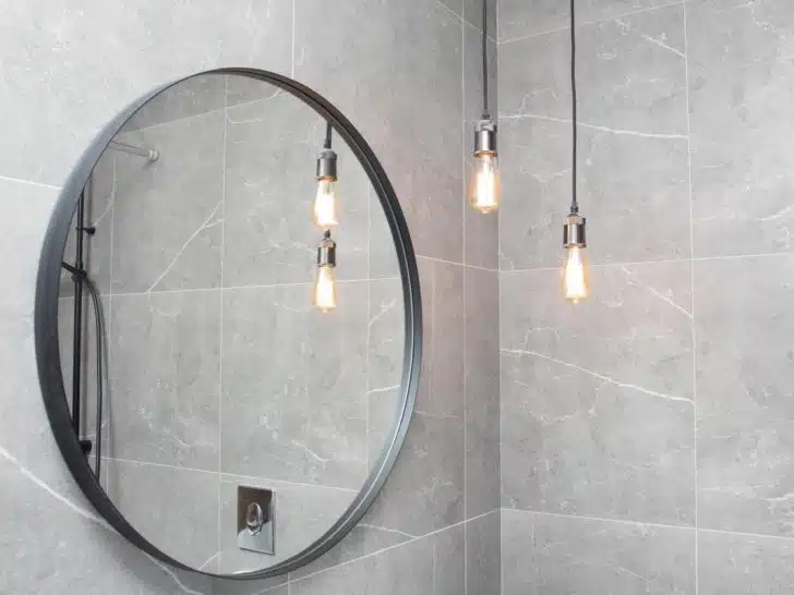 10 Types Of Bathroom Pendant Lighting (Best Design Styles)