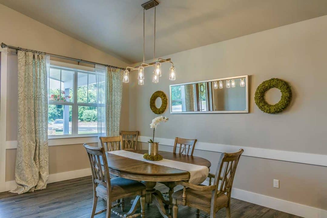 15 Chair Rail Paint Ideas (Color & Design Options)